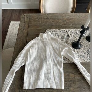 Hope &Henry Girls size M sweater